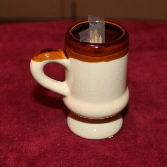 Vintage Miniature Mug, Cherokee North Carolina, Native American Headdress - Picture 2 of 3